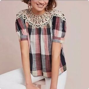 Anthropologie plaid crochet swing top short sleeve